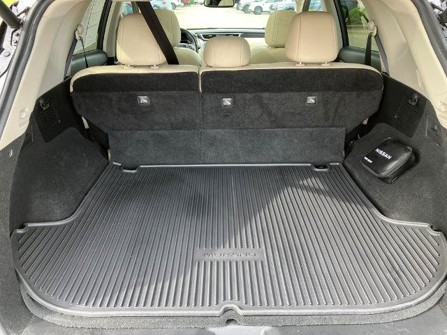 Used 2022 Nissan Murano Platinum w/ Cargo Package AWD/4WD image 16