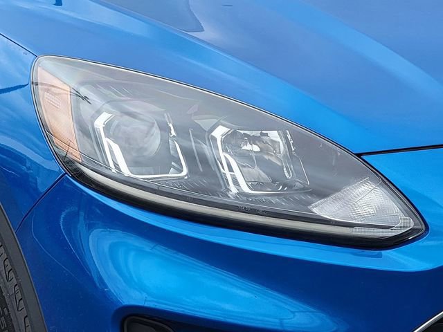 Certified 2020 Ford Escape SE image 15