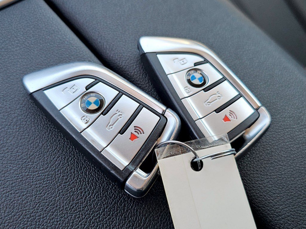 Used 2020 BMW X7 xDrive40i w/ Premium Package AWD/4WD image 36