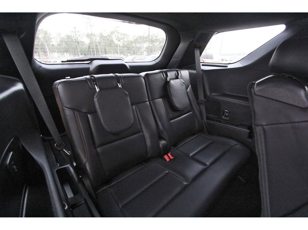 Certified 2025 Ford Explorer ST-Line RWD image 10