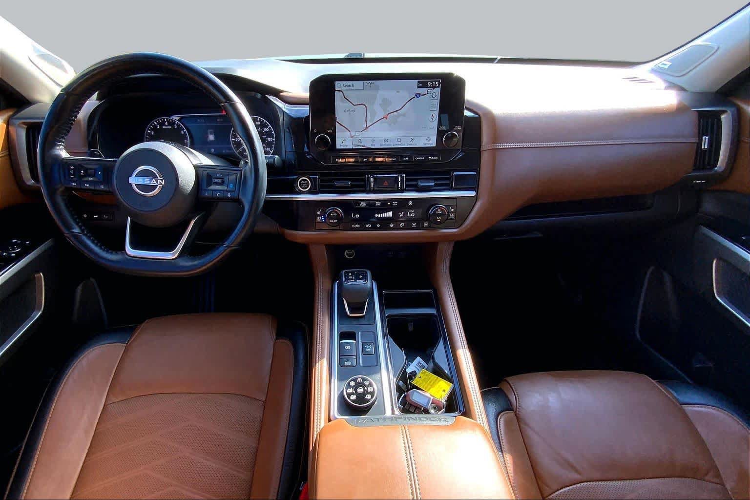Used 2022 Nissan Pathfinder Platinum AWD/4WD image 14