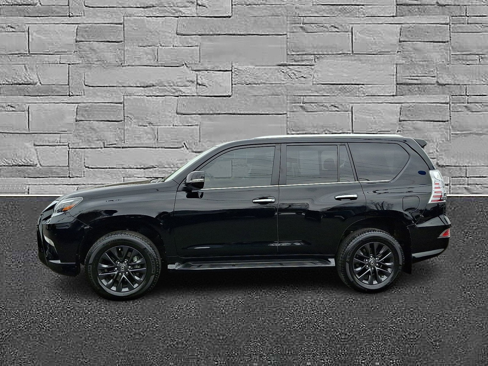 Used 2023 Lexus GX 460 Premium w/ Premium Package image 6