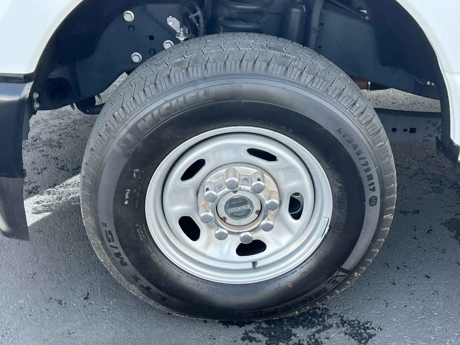 Certified 2024 Ford F250 XL image 13