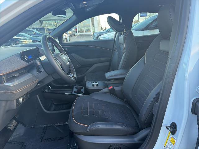 Certified 2022 Ford Mustang Mach-E GT image 16