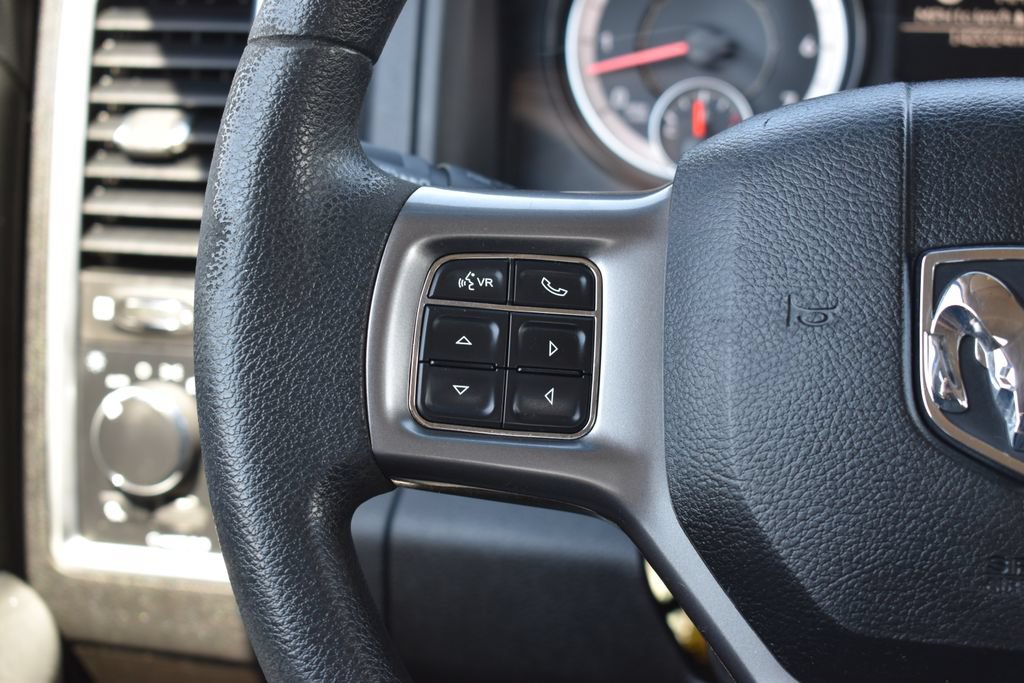 Used 2021 RAM 1500 Classic SLT AWD/4WD image 17