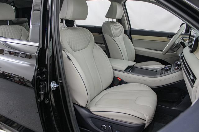 Used 2024 Hyundai Palisade Limited AWD/4WD image 19