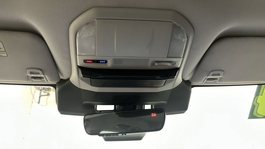 Used 2024 Subaru Ascent Premium w/ Convenience Package image 37