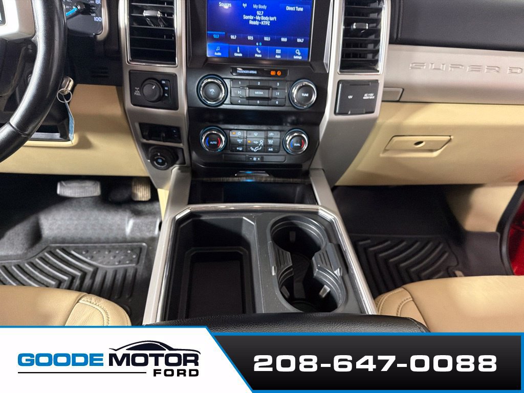 Certified 2020 Ford F250 Lariat w/ Tremor Off-Road Package AWD/4WD image 17
