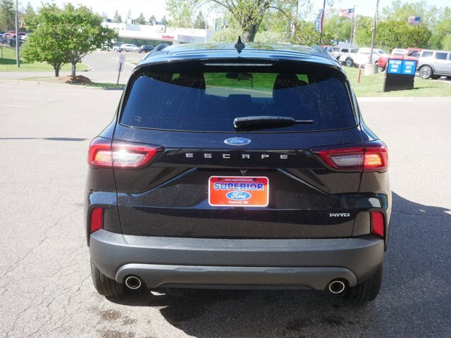 Certified 2025 Ford Escape ST-Line Select AWD/4WD image 6