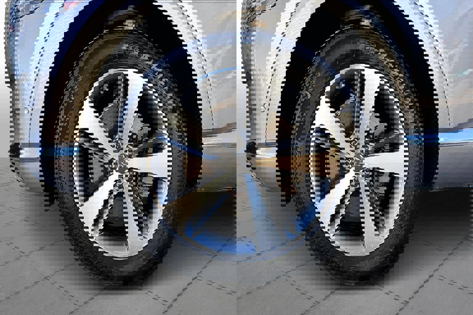 Used 2021 Genesis GV80 2.5T w/ Advanced Package 02 image 13