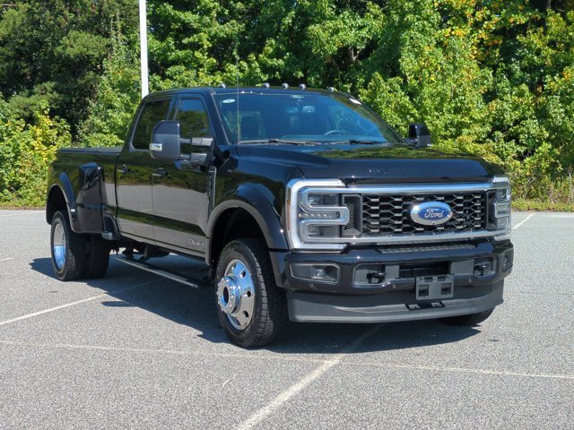 Certified 2025 Ford F450 Platinum w/ FX4 Off-Road Package
