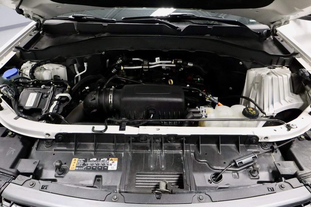 Certified 2022 Ford Explorer XLT w/ Equipment Group 202A image 14