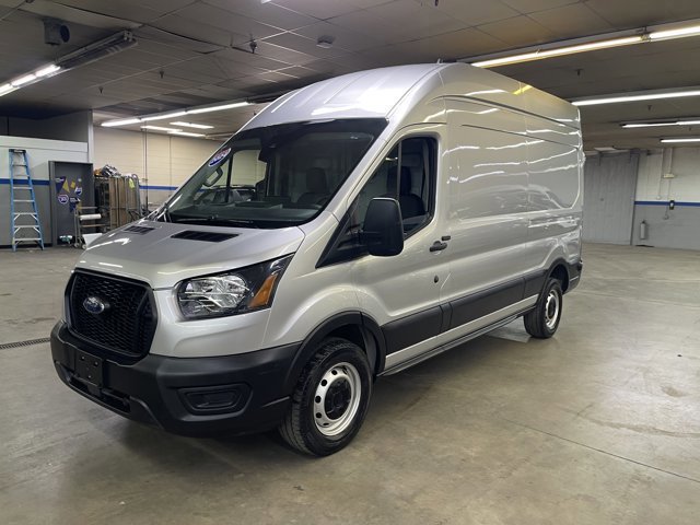 Certified 2024 Ford Transit 250 148 High Roof RWD image 3