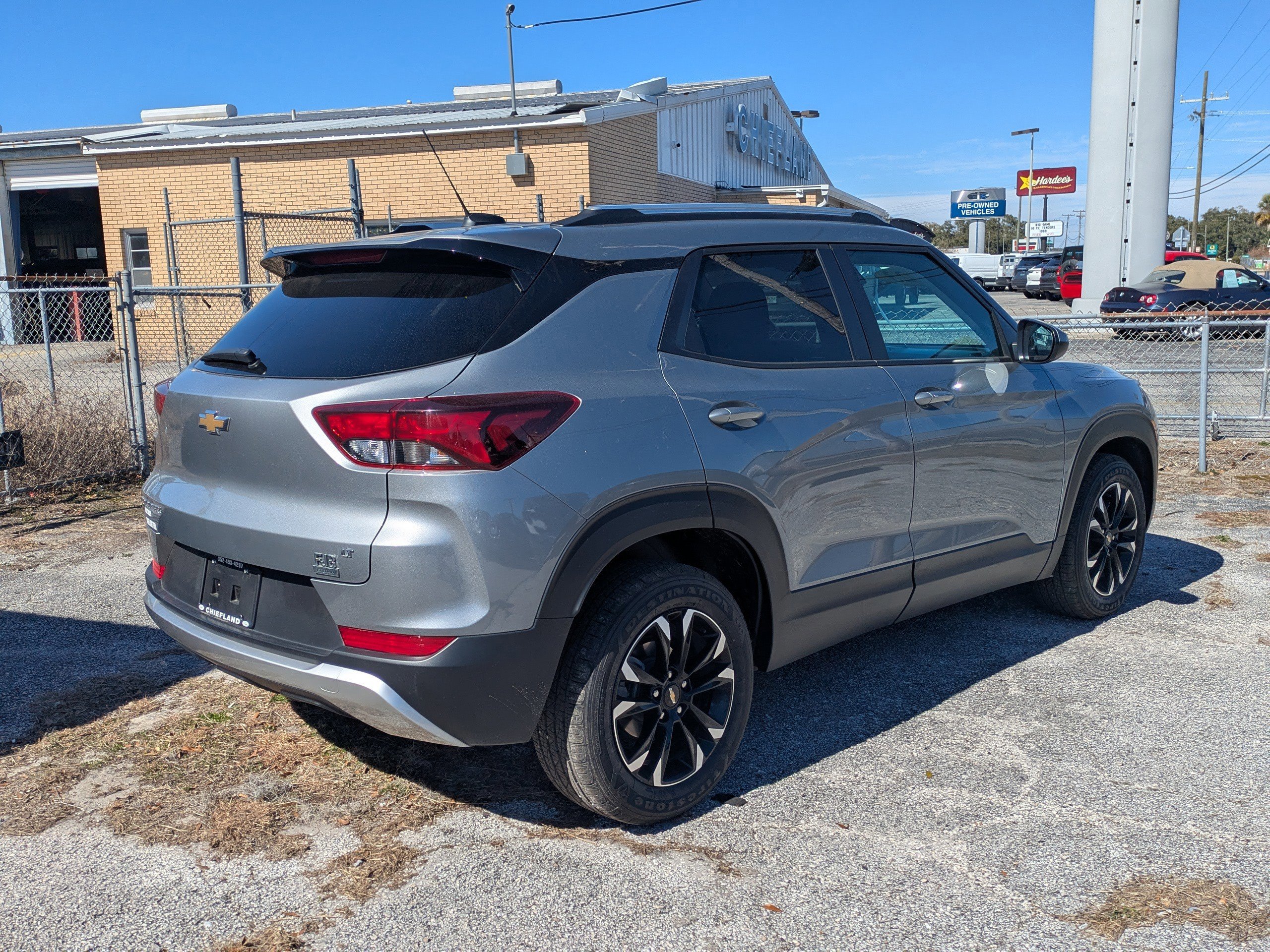 Used 2023 Chevrolet TrailBlazer LT image 5
