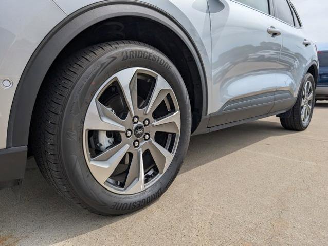 Certified 2023 Ford Escape Platinum w/ Premium Technology Package image 7