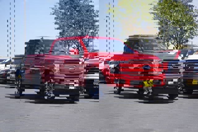 Certified 2018 Ford F150 Lariat w/ Equipment Group 502A Luxury image 2