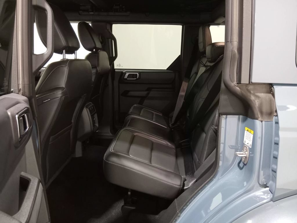 Certified 2025 Ford Bronco Outer Banks AWD/4WD image 13
