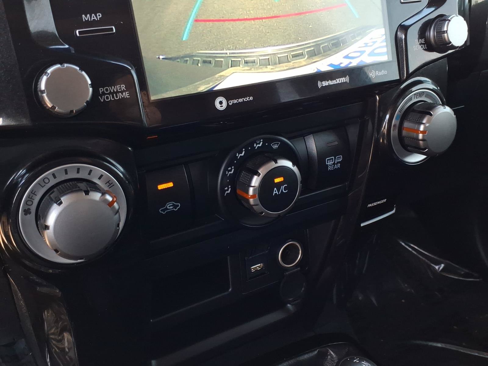 Used 2024 Toyota 4Runner TRD Off-Road Premium w/ Moonroof Package AWD/4WD image 26