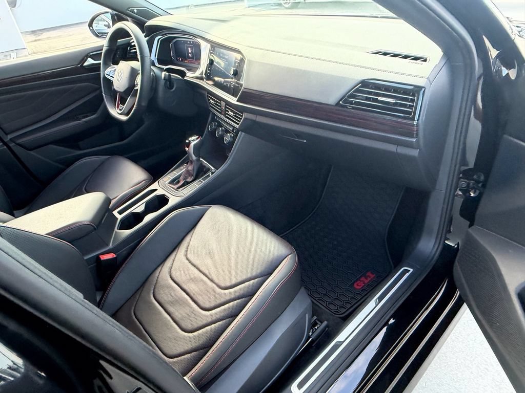 Used 2024 Volkswagen Jetta GLI Autobahn w/ GLI Black Package FWD image 19
