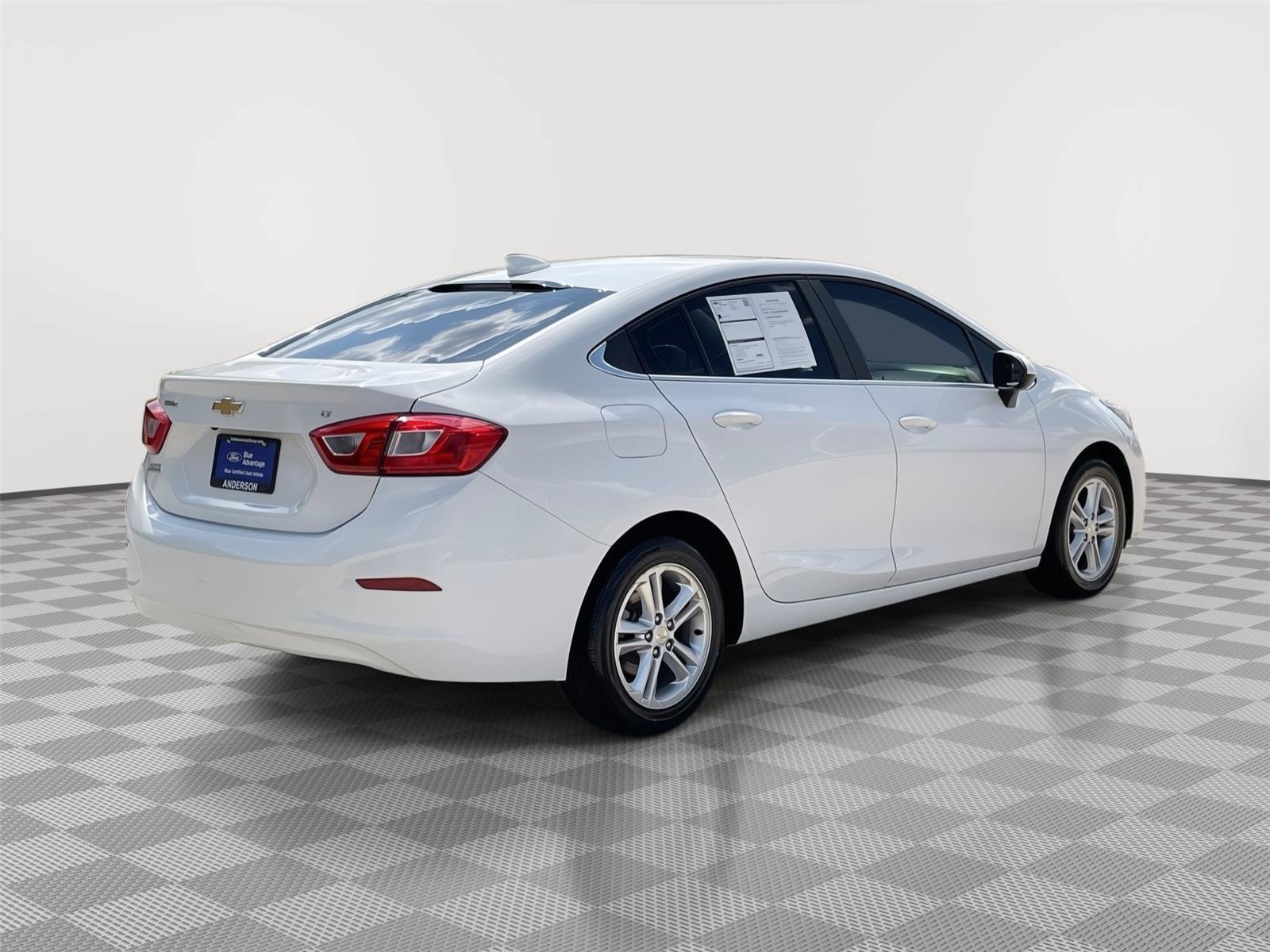 Used 2017 Chevrolet Cruze LT FWD image 7