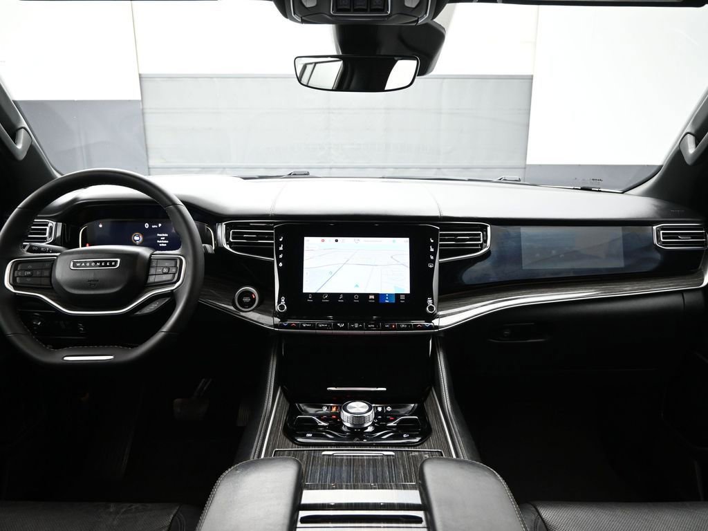 Used 2022 Jeep Wagoneer Series III w/ Premium Group I image 55