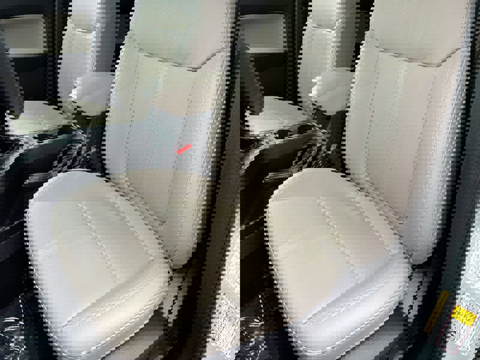 Certified 2022 Ford Ranger Lariat w/ Equipment Group 501A High image 17