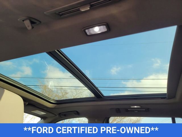 Used 2022 Chevrolet Tahoe LT w/ LT Signature Plus Package image 18