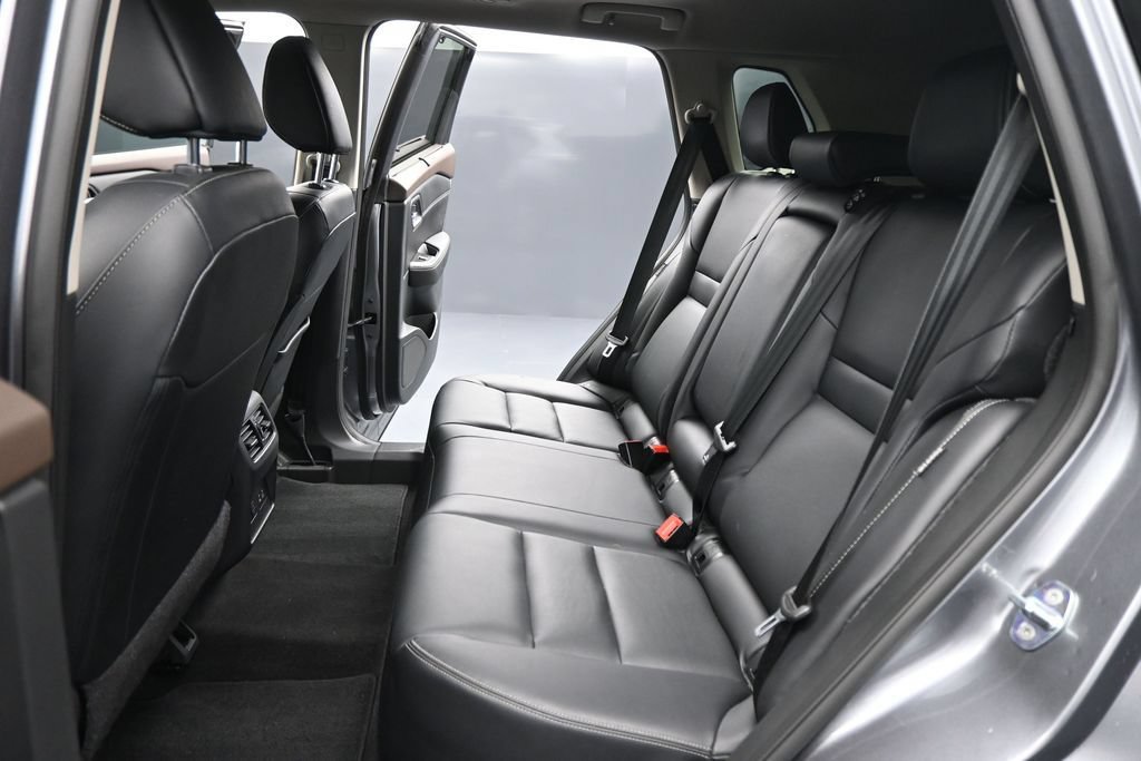 Used 2023 Nissan Rogue SL w/ SL Premium Package FWD image 18