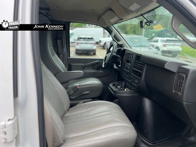 Used 2020 GMC Savana 2500 w/ Enhanced Convenience Package RWD image 19