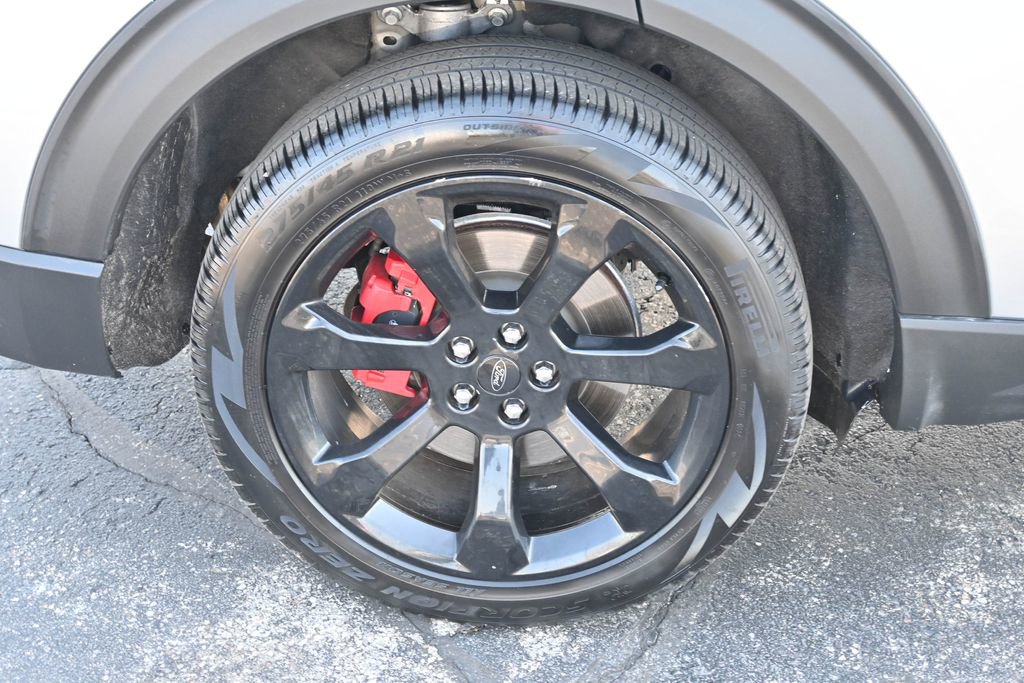 Certified 2022 Ford Explorer ST w/ Equipment Group 401A AWD/4WD image 18