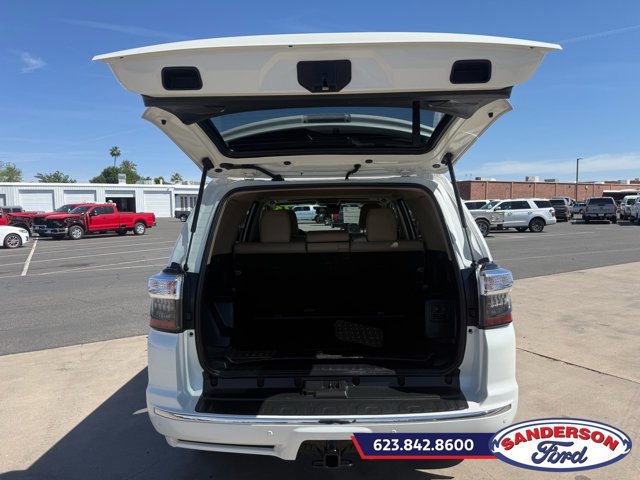 Used 2023 Toyota 4Runner Limited AWD/4WD image 9