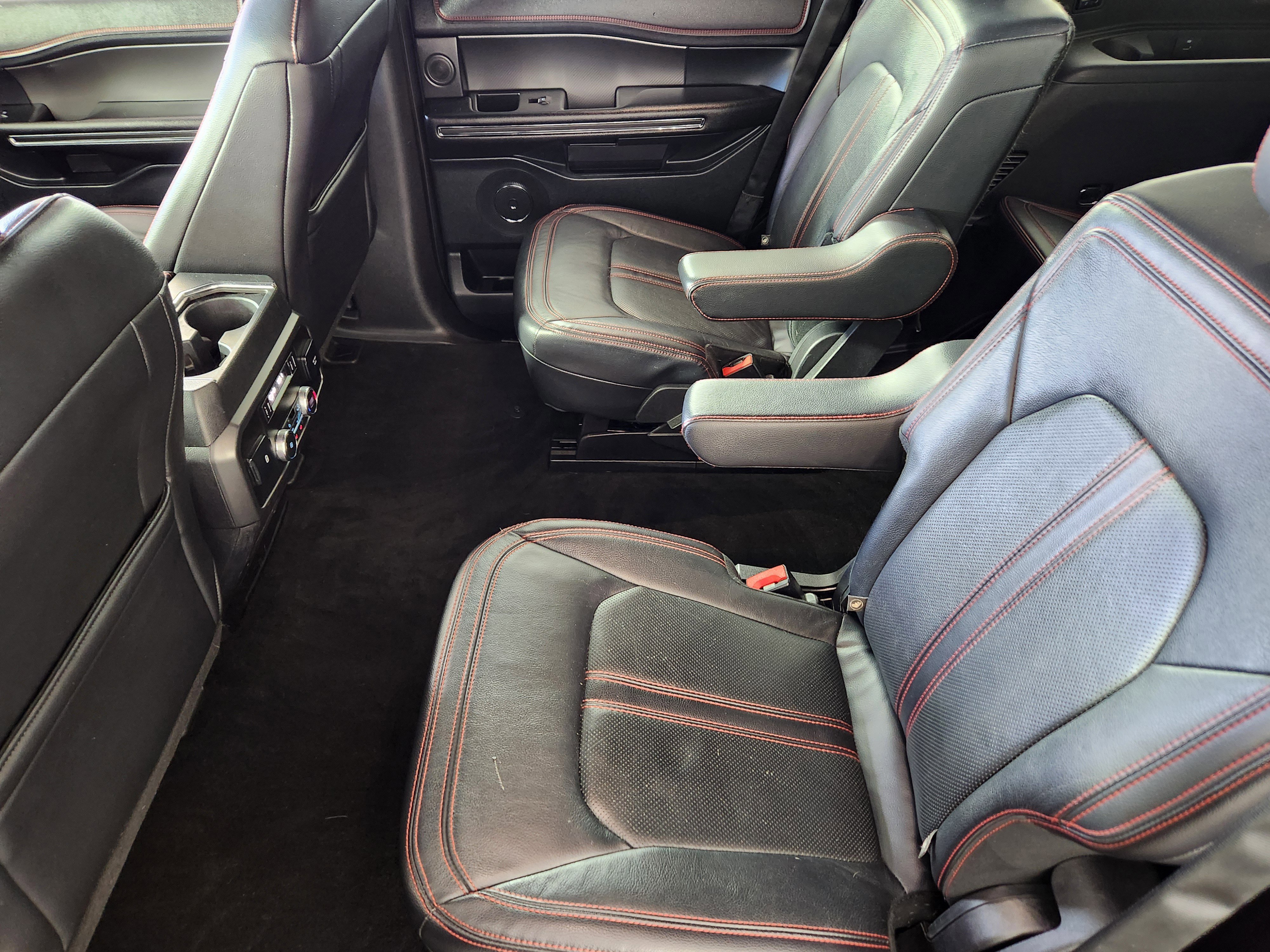 Certified 2019 Ford Expedition Limited w/ Equipment Group 303A image 14