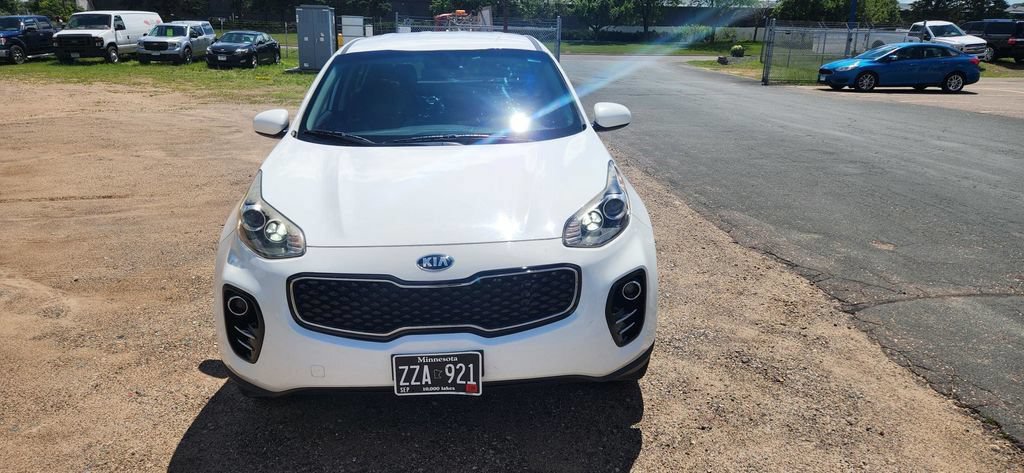 Used 2019 Kia Sportage LX AWD/4WD image 2