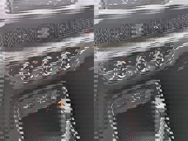 Used 2025 Honda CR-V Sport image 23