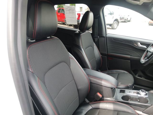 Certified 2023 Ford Escape ST-Line w/ Tech Pack #1 AWD/4WD image 50
