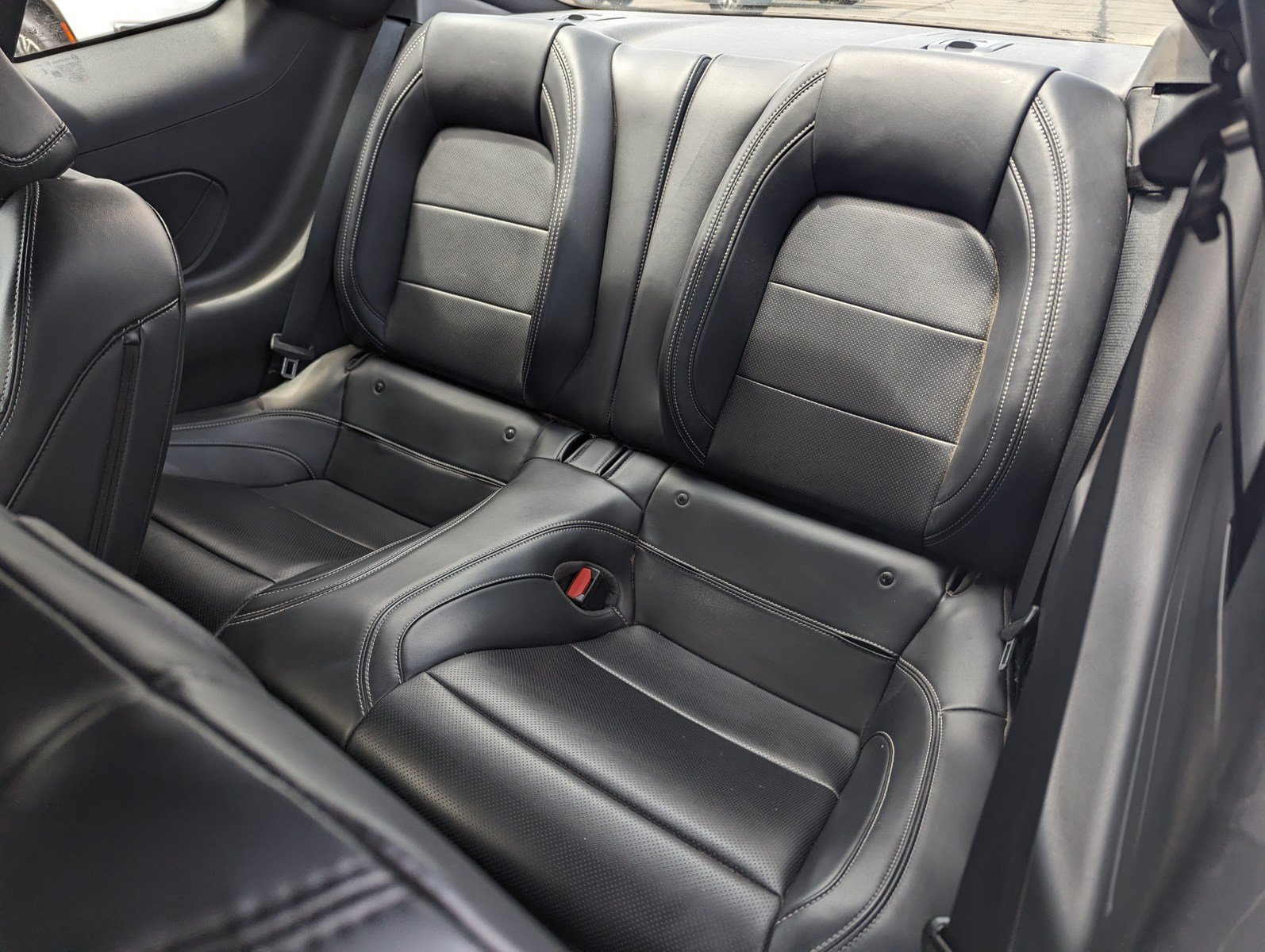 Certified 2025 Ford Mustang Premium RWD image 8