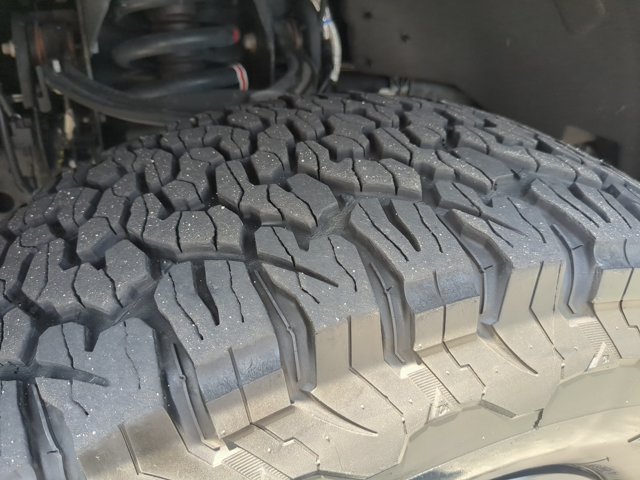 Certified 2021 Ford F150 Raptor w/ Equipment Group 801A High AWD/4WD image 12