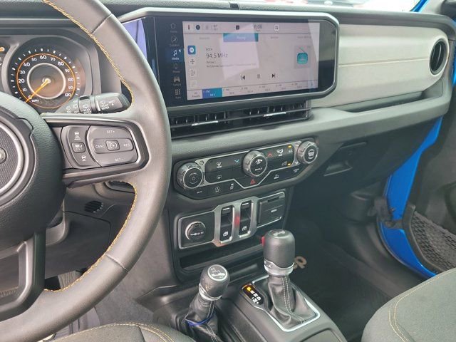 Used 2024 Jeep Wrangler Sport AWD/4WD image 20