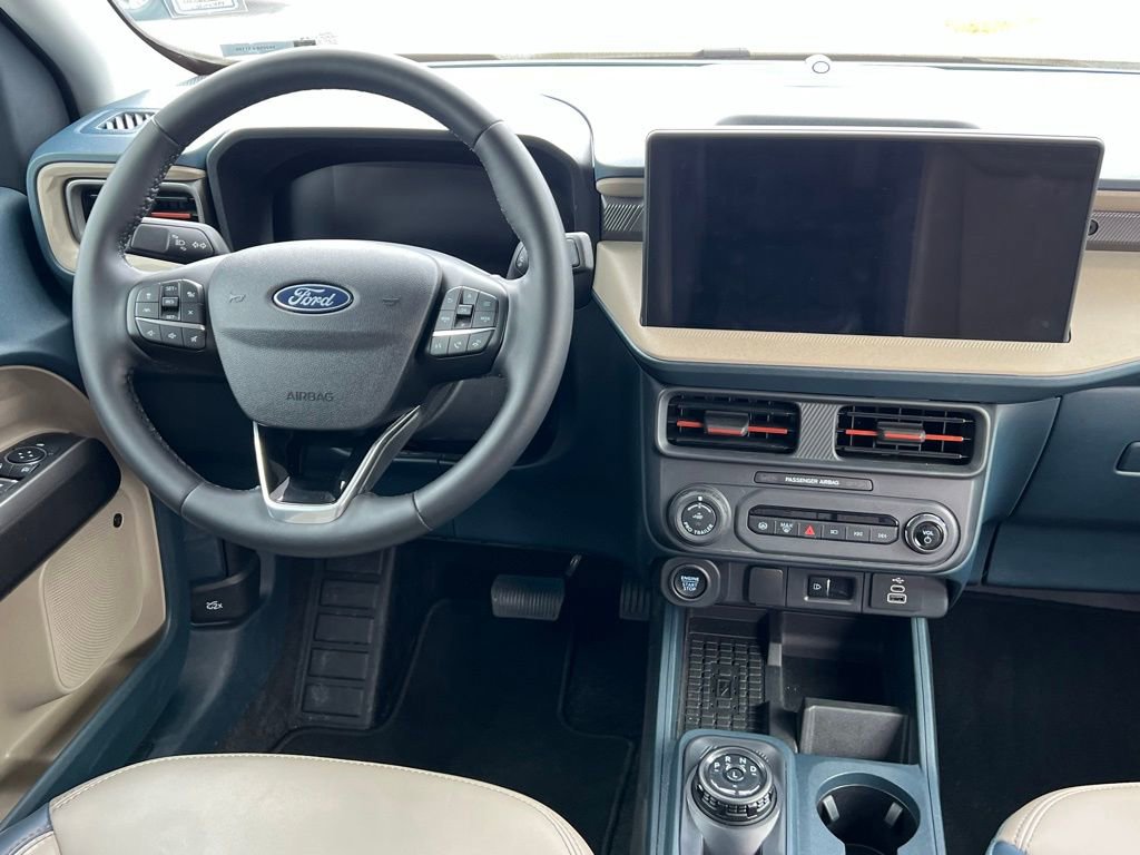 Certified 2025 Ford Maverick Lariat image 22