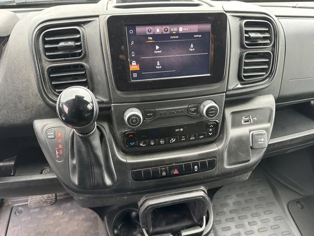 Used 2025 RAM ProMaster 2500 w/ Convenience Group FWD image 17