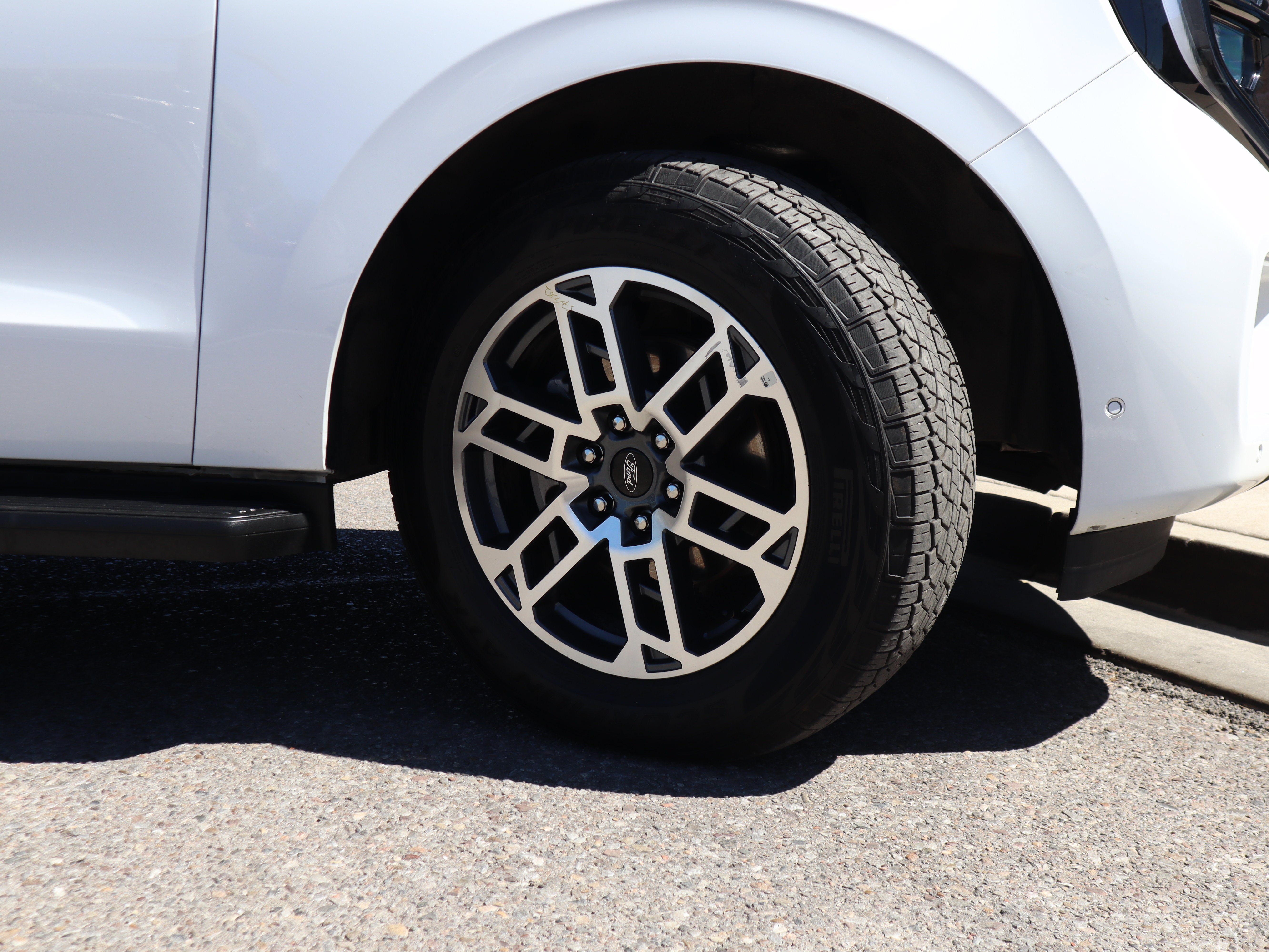 Certified 2025 Ford Expedition Active AWD/4WD image 13
