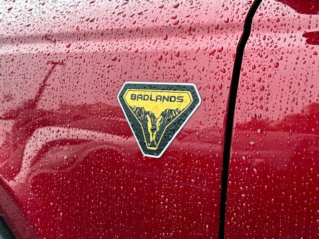 Certified 2025 Ford Bronco Badlands AWD/4WD image 10