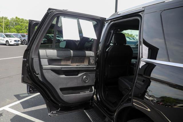 Certified 2019 Ford Expedition Limited w/ Equipment Group 301A AWD/4WD image 26