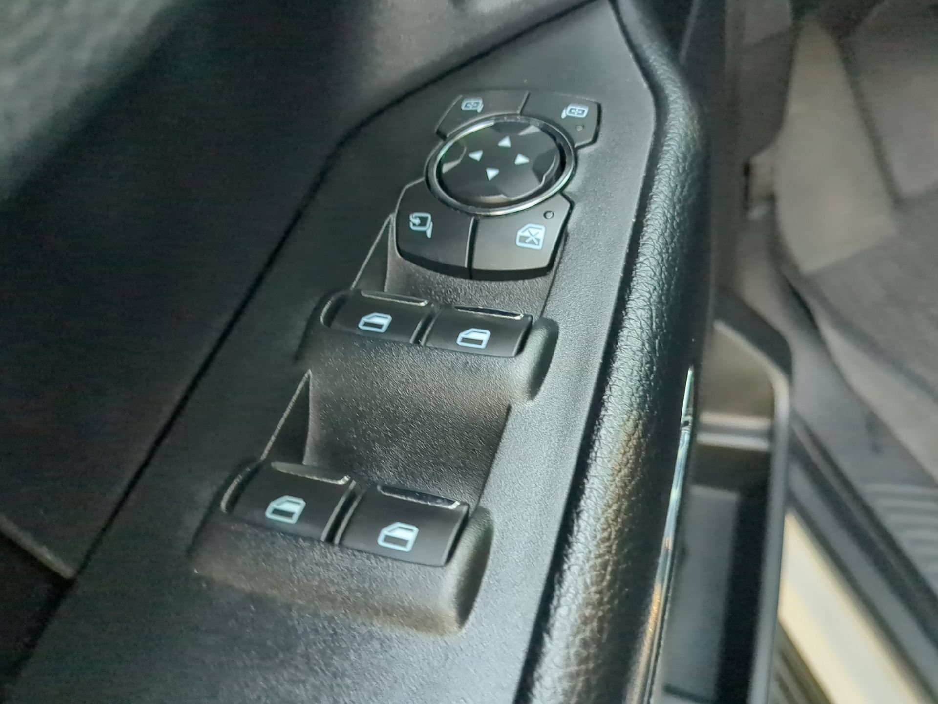 Certified 2021 Ford Expedition XLT RWD image 56
