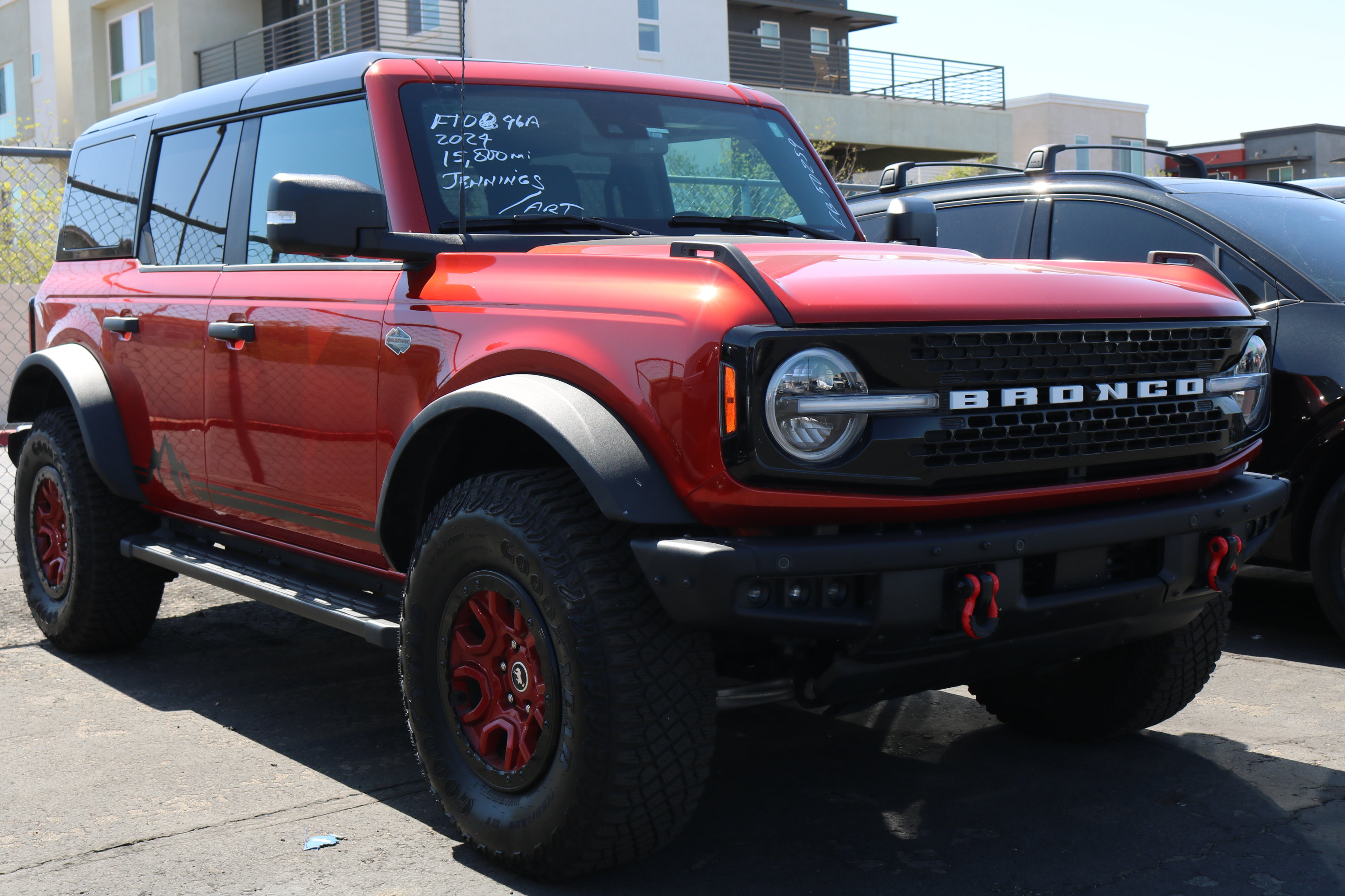 Certified 2024 Ford Bronco Wildtrak AWD/4WD image 4