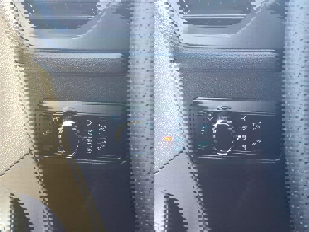 Certified 2024 Ford Escape ST-Line w/ Tech Pack #1 image 29