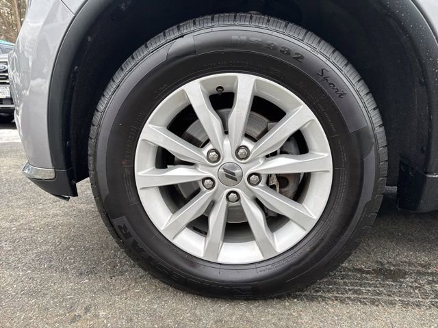 Used 2020 Dodge Durango SXT AWD/4WD image 12