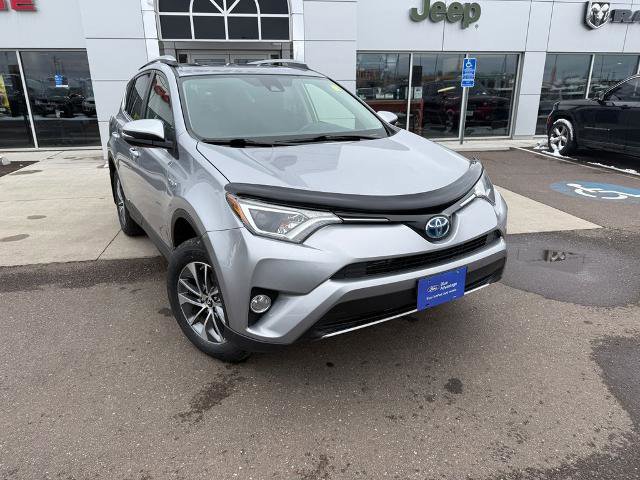 Used 2018 Toyota RAV4 XLE AWD/4WD image 9