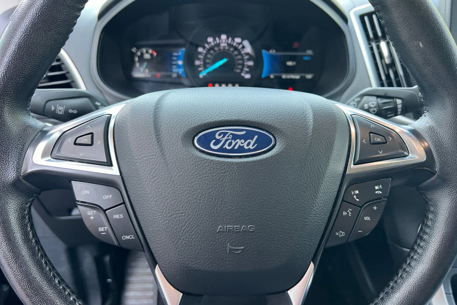 Certified 2024 Ford Edge SEL AWD/4WD image 24