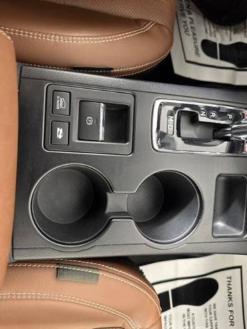 Used 2018 Subaru Outback 2.5i Touring AWD/4WD image 16